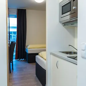 Apartment Staffelseestrasse, Munich